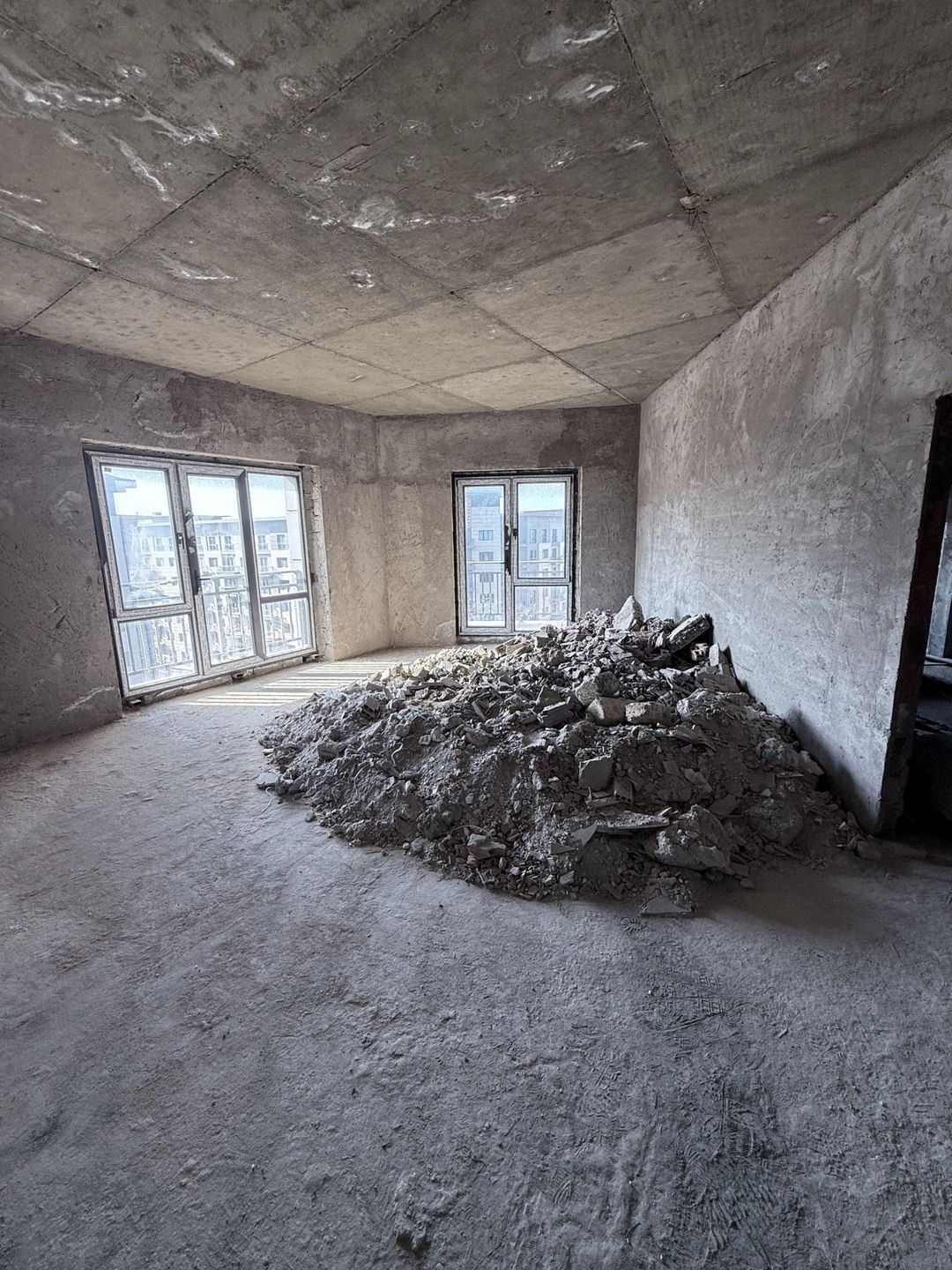 Satılır 5 otaqlı yeni tikili 360 m² — Mənzil, Bakı (12)