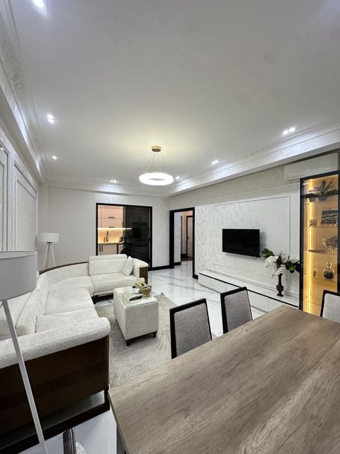 Satılır 3 otaqlı yeni tikili 93 m² — Bakı