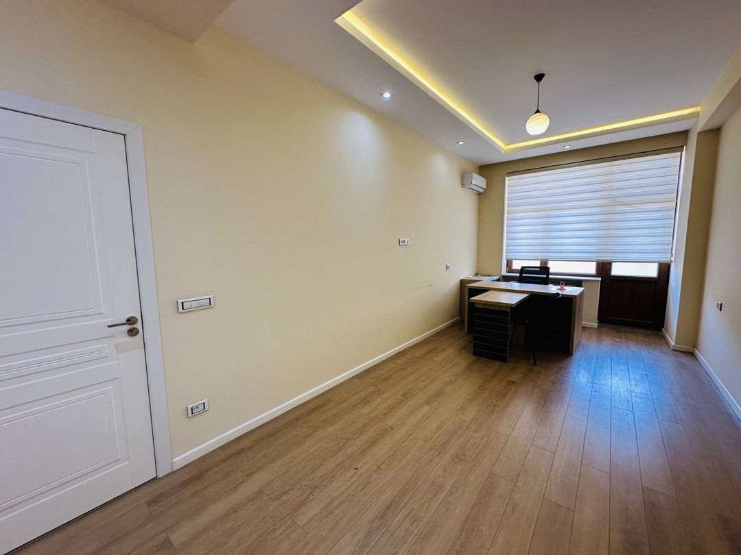 İcarəyə verilir 2 otaqlı ofis 85 m² — Ofis, Bakı (8)