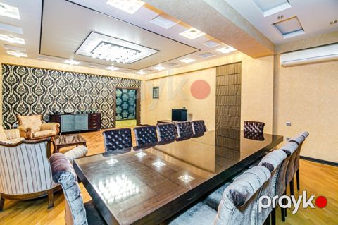 İcarəyə verilir 4 otaqlı yeni tikili 210 m²