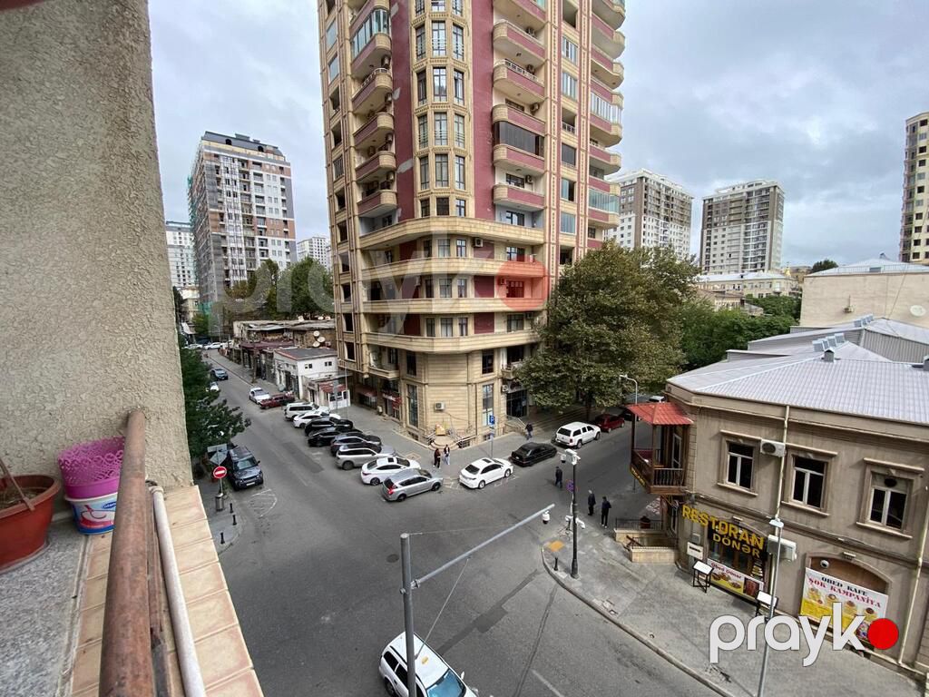 Satılır 4 otaqlı yeni tikili 220 m² — Mənzil, Bakı (4)
