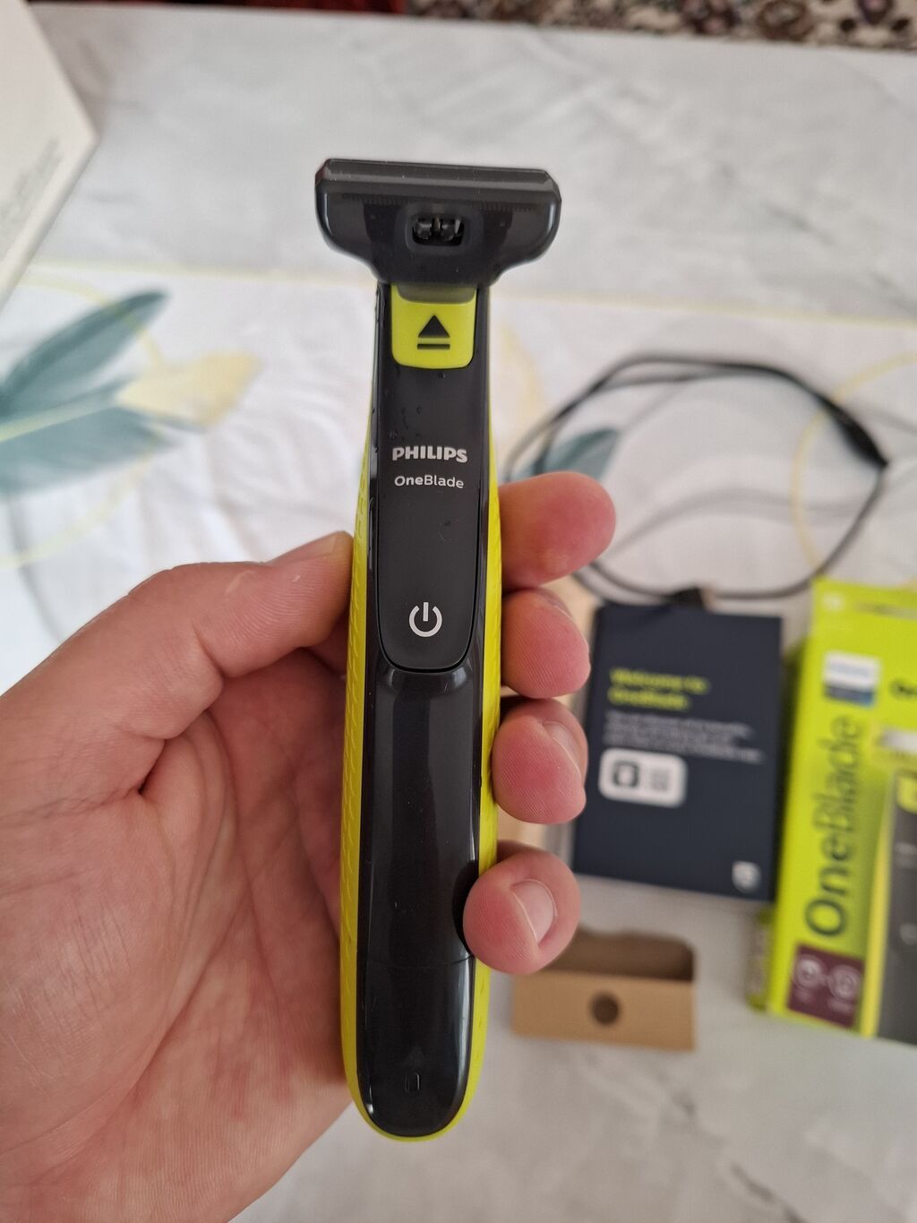Philips OneBlade ülgüc və trimmer dəsti Xüsusiyyətlər: - Model — Saç kəsmə maşınları, Qəbələ (2)