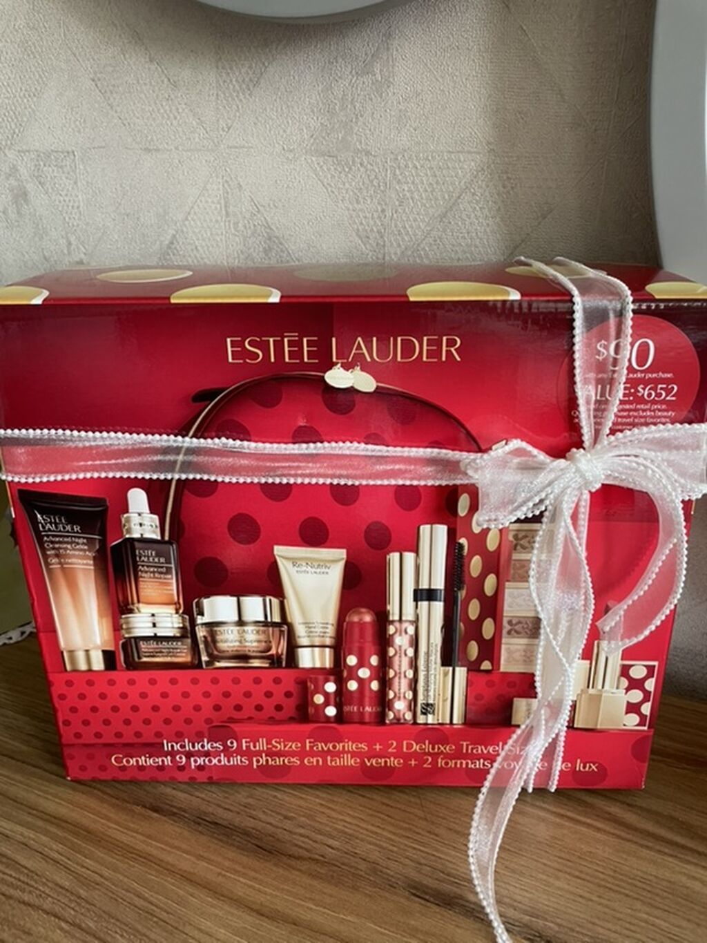 Estée Lauder hədiyyə dəsti – “Includes 9 Full‑Size Favorites + 2 — Kosmetik və parfüm dəstləri, Bakı (4)