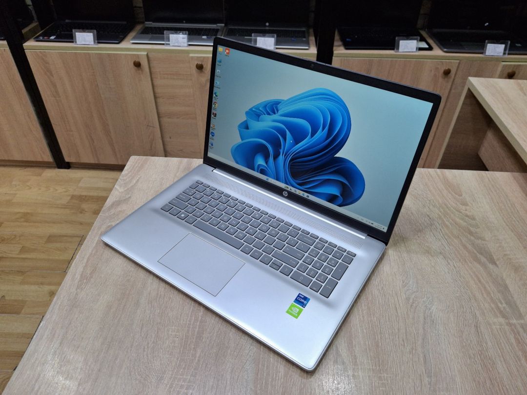 Noutbuk HP 470 G10 i7 1335U Mx550 2gb 17.3 Ekran — Noutbuklar, Bakı (4)