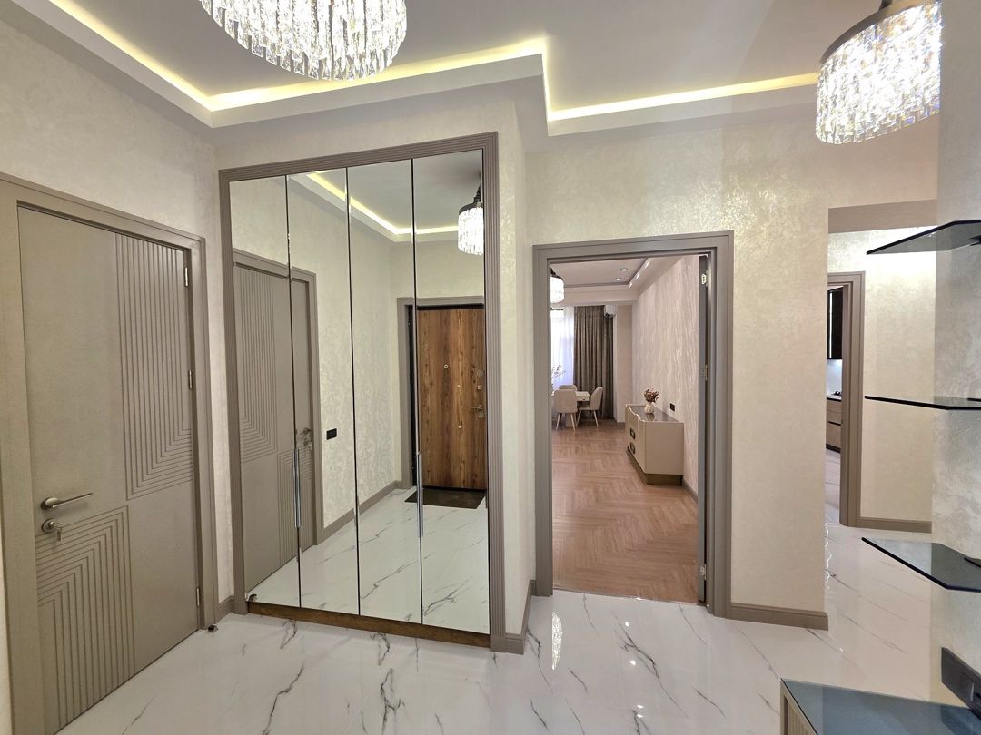 Satılır 4 otaqlı yeni tikili 160 m² — Mənzil, Bakı (4)