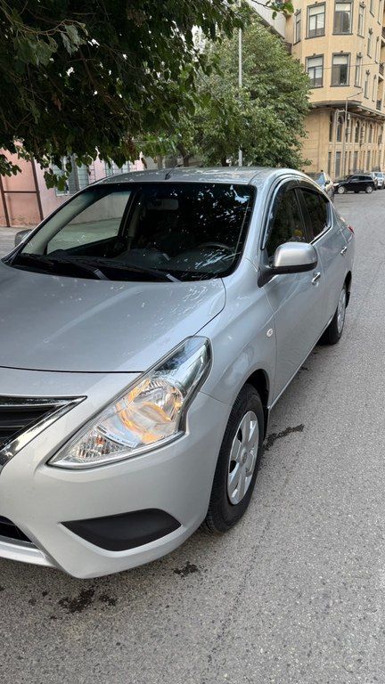 Nissan Sunny, 1.5 L, 2016 il, 150 000 km — Avtomobillər, Bakı (9)