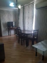 İcarəyə verilir 2 otaqlı köhnə tikili 70 m² — Arif bəy