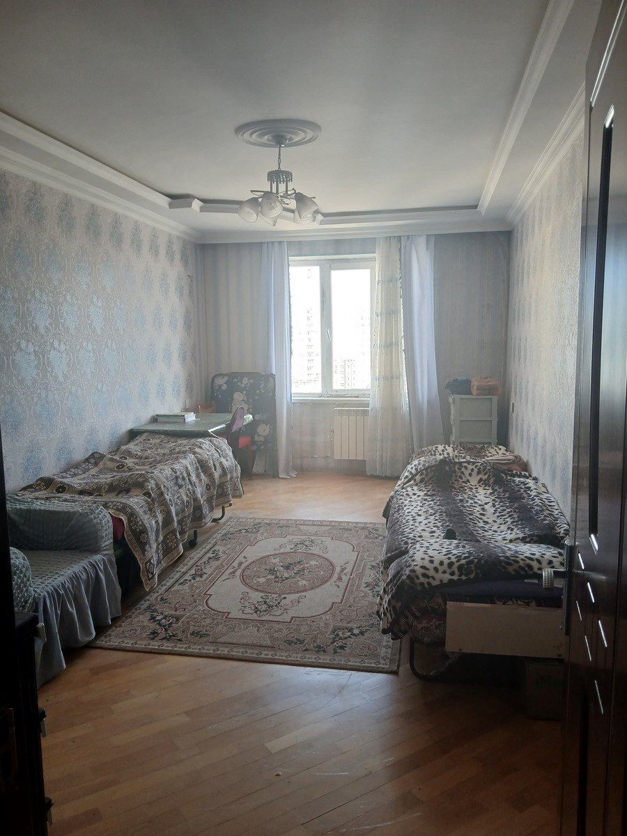 2-otaqlı yeni tikili kirayə verilir, Yeni Yasamal qəs., 81 m² — Mənzil, Bakı (2)