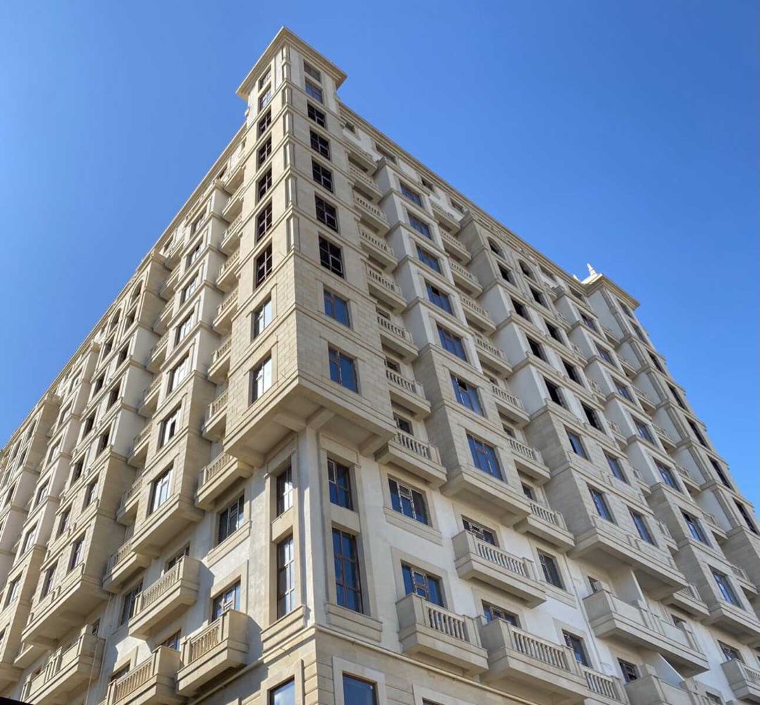 Satılır 4 otaqlı yeni tikili 176 m² — Mənzil, Bakı