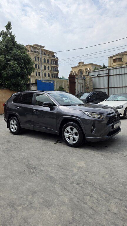 Toyota RAV4, 2.0 L, 2019 il, 105 000 km — Avtomobillər, Bakı (5)