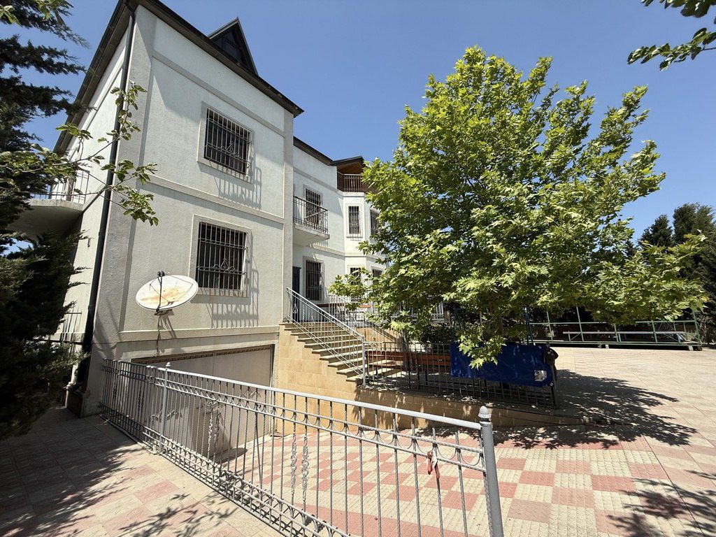 Satılır 10 otaqlı həyət evi/bağ evi 500 m² — Ev, villa, Bakı (5)