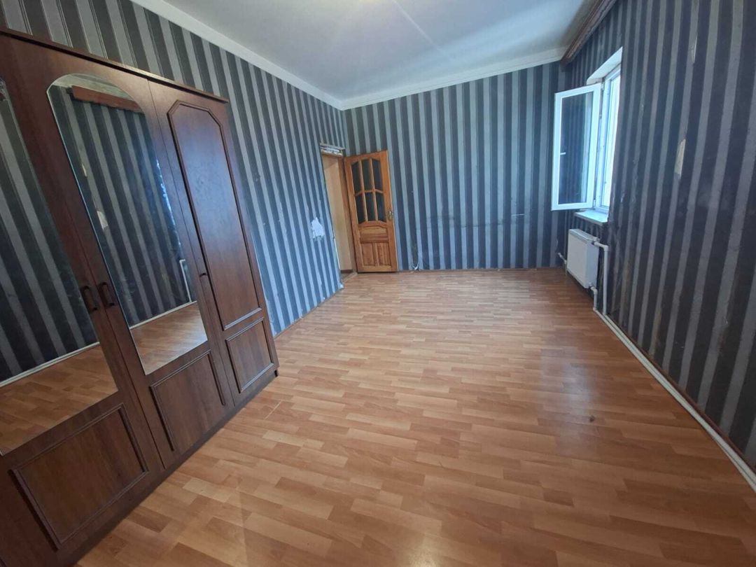 Satılır 1 otaqlı köhnə tikili 35 m² — Mənzil, Bakı