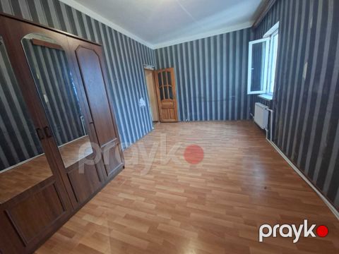 Satılır 1 otaqlı köhnə tikili 35 m²