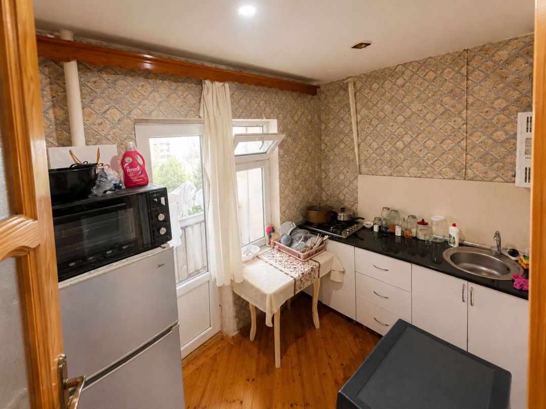 İcarəyə verilir 1 otaqlı köhnə tikili 34 m² — Mənzil, Bakı