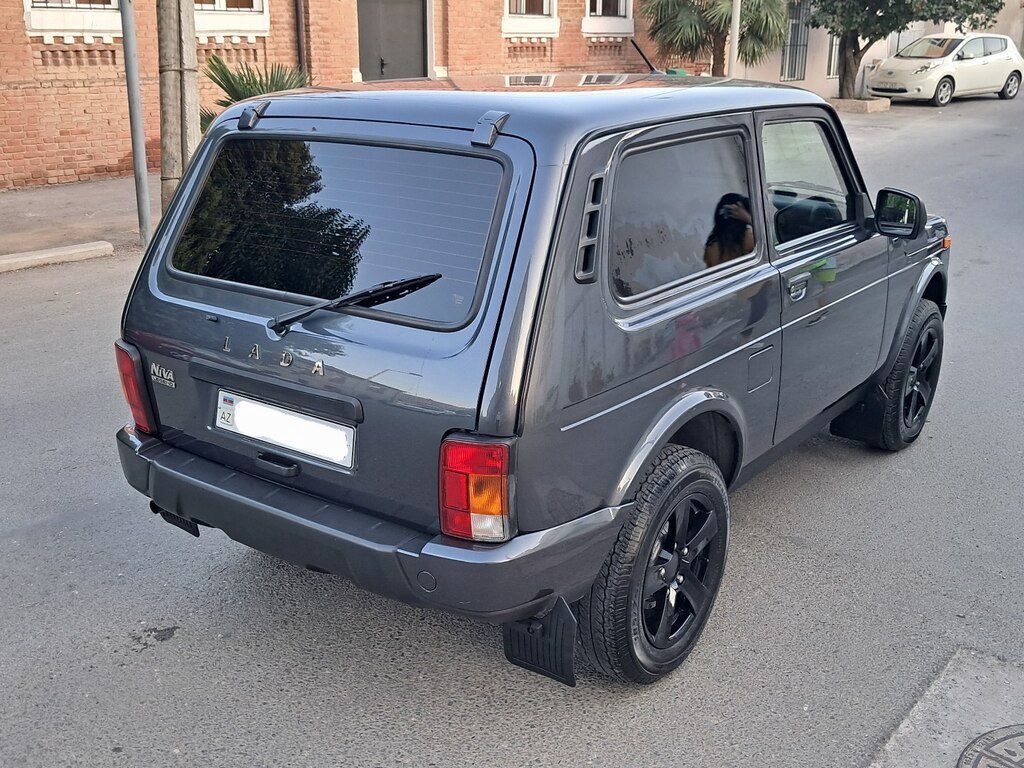 Lada (VAZ) Niva, 1.7 L, 2021 il, 72 300 km — Avtomobillər, Gəncə (9)