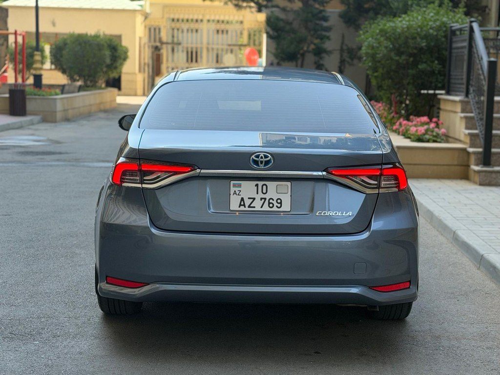 Toyota Corolla, 1.8 L, 0.85 kWh, 2024 il, 34 000 km — Avtomobillər, Bakı (3)