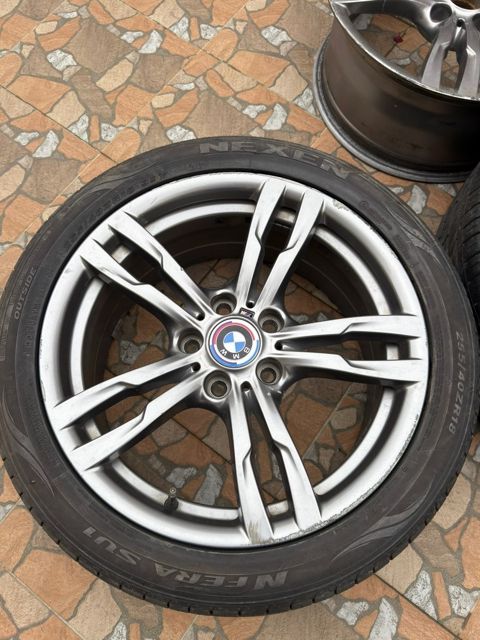 BMW F30, BMW F32 təkəri R18 — Bakı