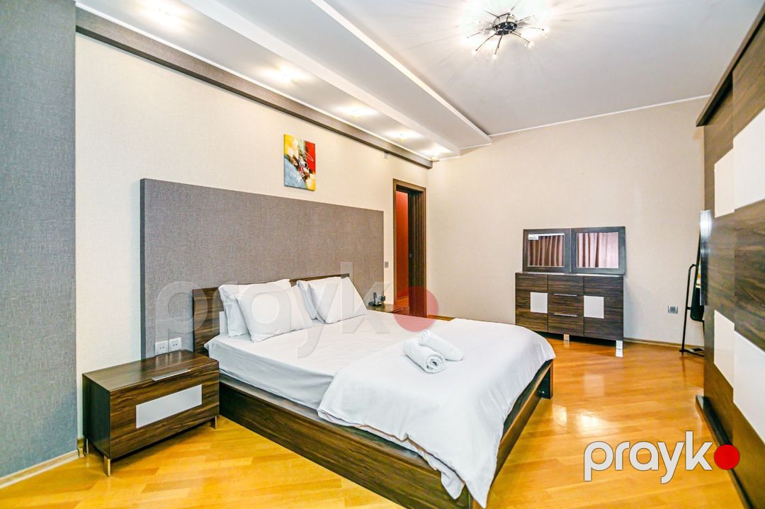 İcarəyə verilir 4 otaqlı yeni tikili 200 m² — Mənzil, Bakı (12)