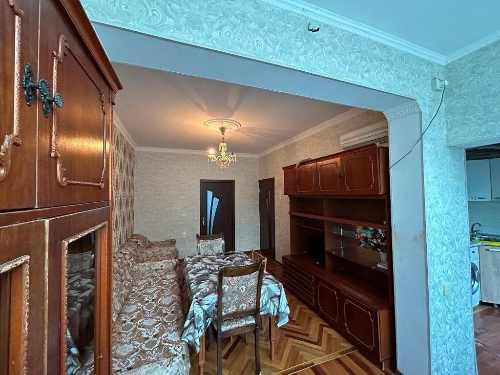 20 Yanvarda metroya 3- 4 dəqiqəlik məsafədə yerləşən 3 otaqlı evə 2 — Daşınmaz əmlak, Bakı (8)