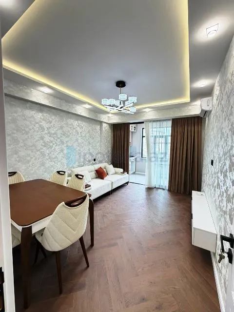 Satılır: 3 Otaq, Yeni tikili, Nizami r., 8-ci km q., 80.00 m² — Tofiq