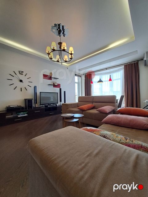 Satılır 3 otaqlı yeni tikili 120 m²