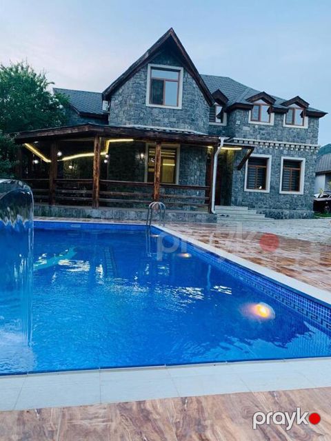 Villa kirayə verilir, Qəbələ ş