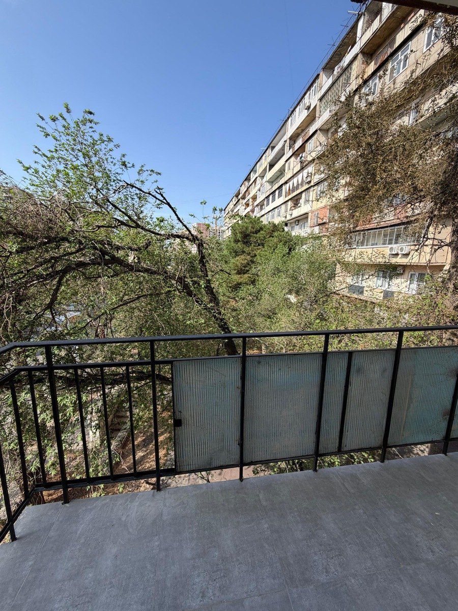 Satılır 2 otaqlı köhnə tikili 65 m² — Mənzil, Bakı (11)