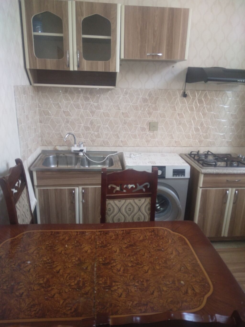 Xirdalanda Aytac restoranin yaninda 4mertebeli binanin 2ci — Mənzil, Xırdalan (3)