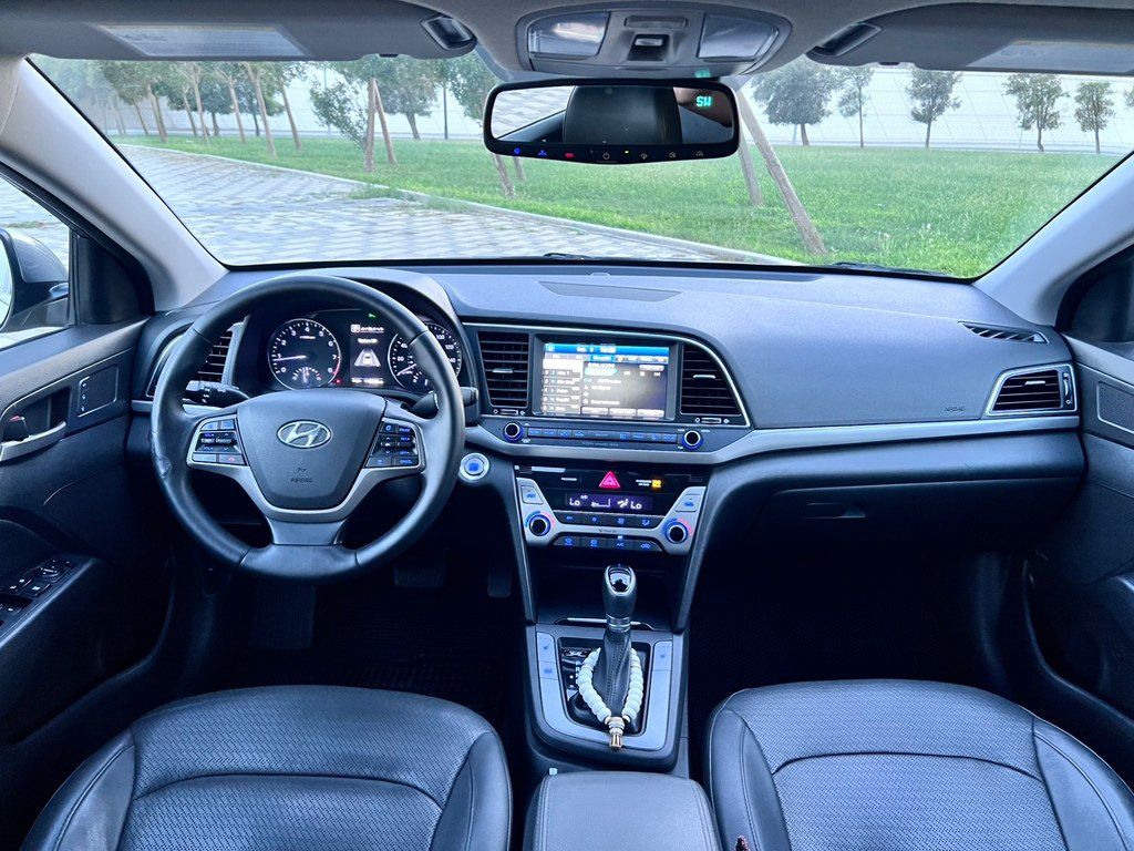 Hyundai Elantra, 2.0 L, 2016 il, 116 235 km — Avtomobillər, Bakı (10)