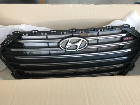 "Hyundai Elantra Sport 2016-2018" radiator barmaqlığı — Bakı