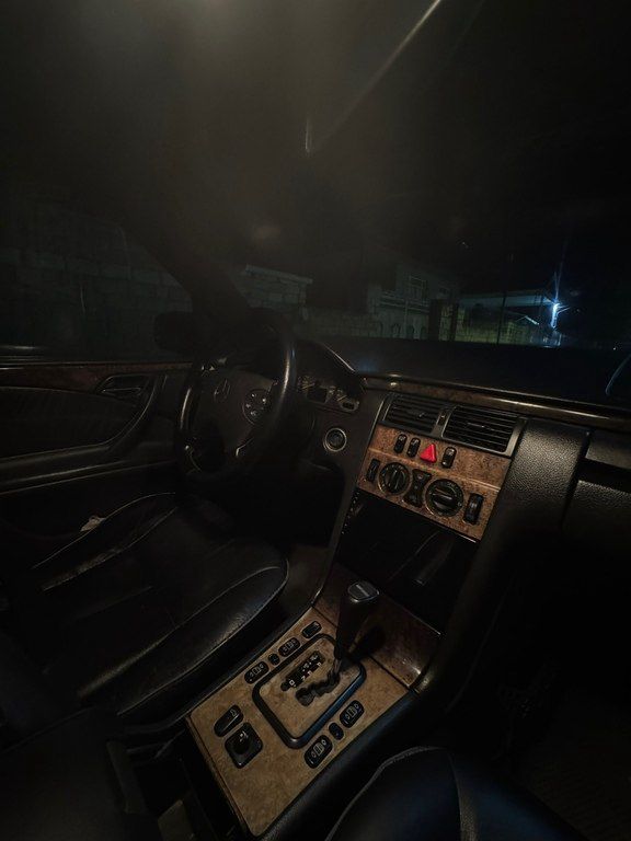 Mercedes E 240, 2.6 L, 2001 il, 251 509 km — Avtomobillər, Beyləqan (4)