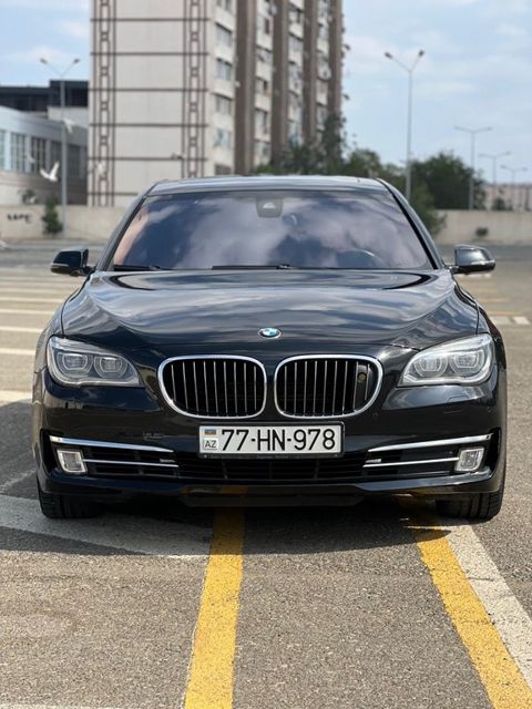 BMW 750, 4.4 L, 2012 il, 109 000 km — Gəncə