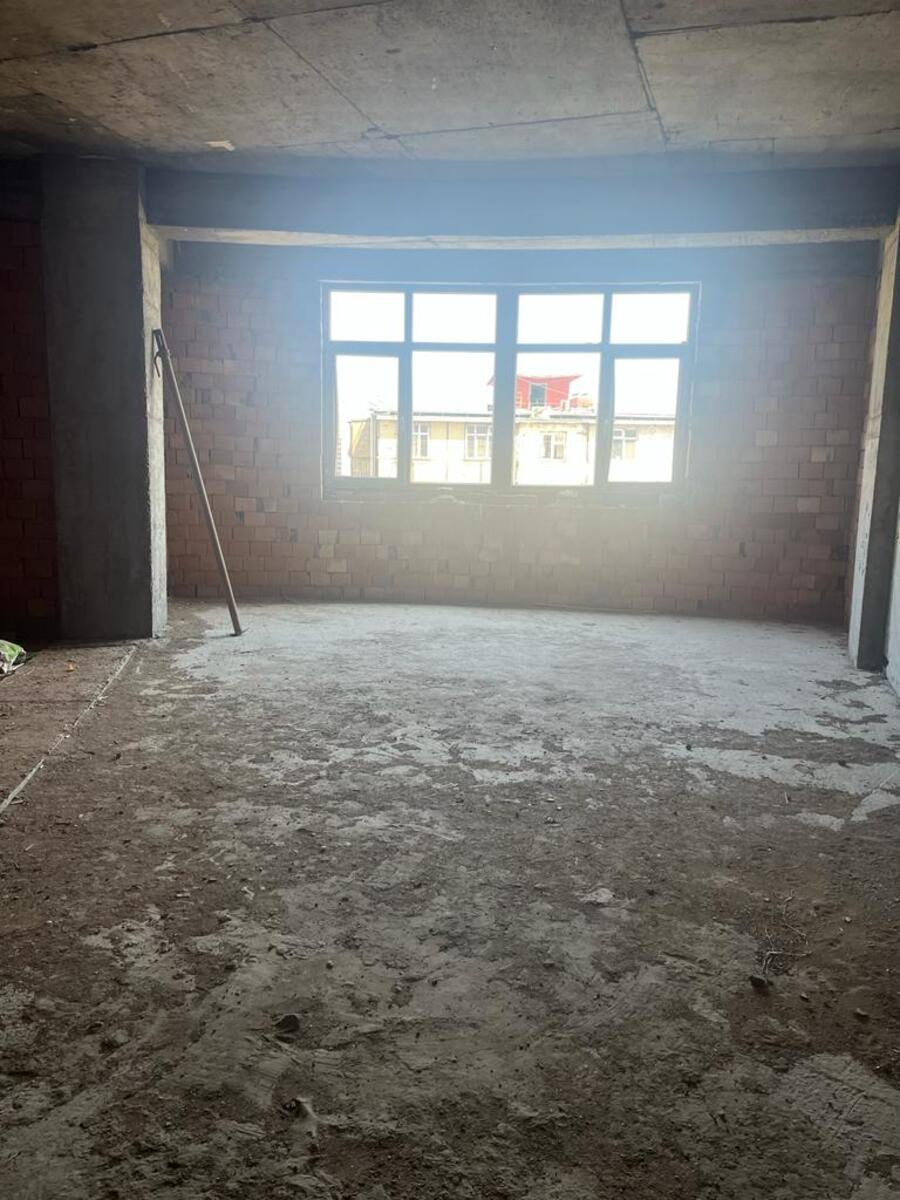 Satılır 4 otaqlı yeni tikili 210 m² — Mənzil, Bakı (2)