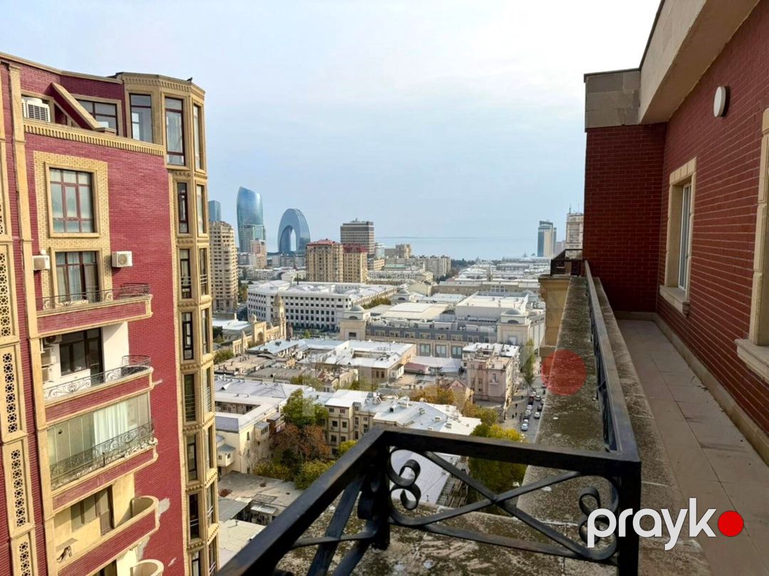 Satılır 5 otaqlı yeni tikili 395 m² — Mənzil, Bakı (2)