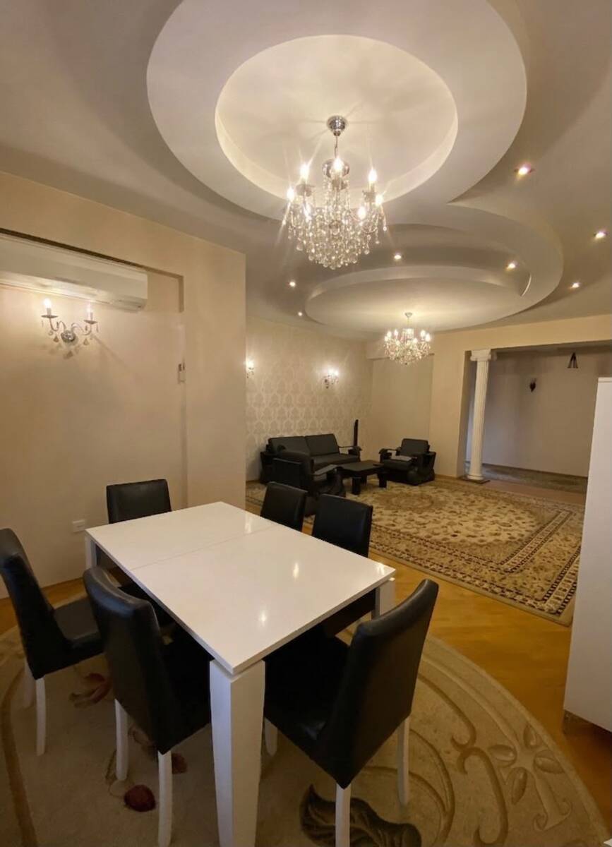 Satılır 4 otaqlı yeni tikili 204 m² — Mənzil, Bakı (7)