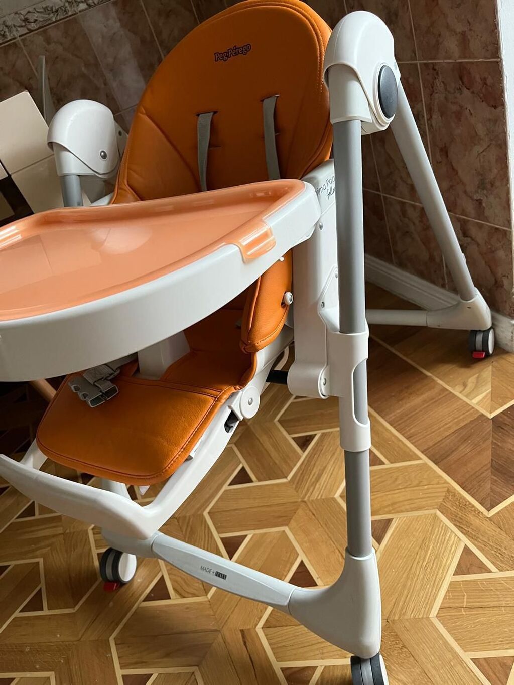 Peg prego yemek stolu 120 azn satilir italiya firmasının çox az — Qidalandırma stulları, Mehdiabad (2)