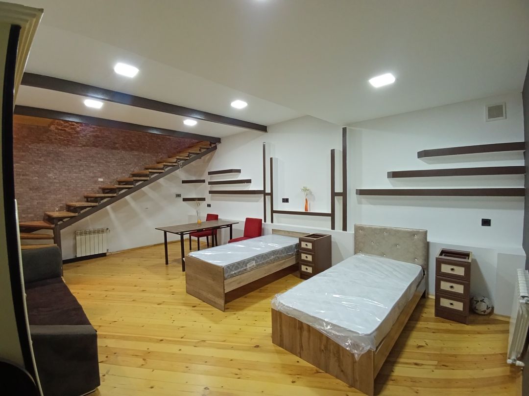 İcarəyə verilir 3 otaqlı köhnə tikili 85 m² — Mənzil, Bakı (10)