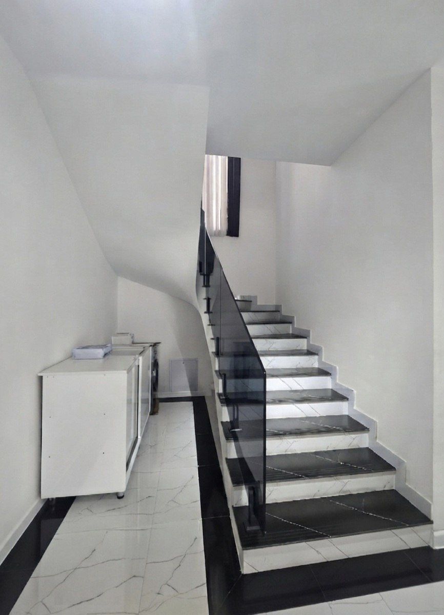 Satılır 4 otaqlı həyət evi/bağ evi 220 m² — Ev, villa, Bakı (7)