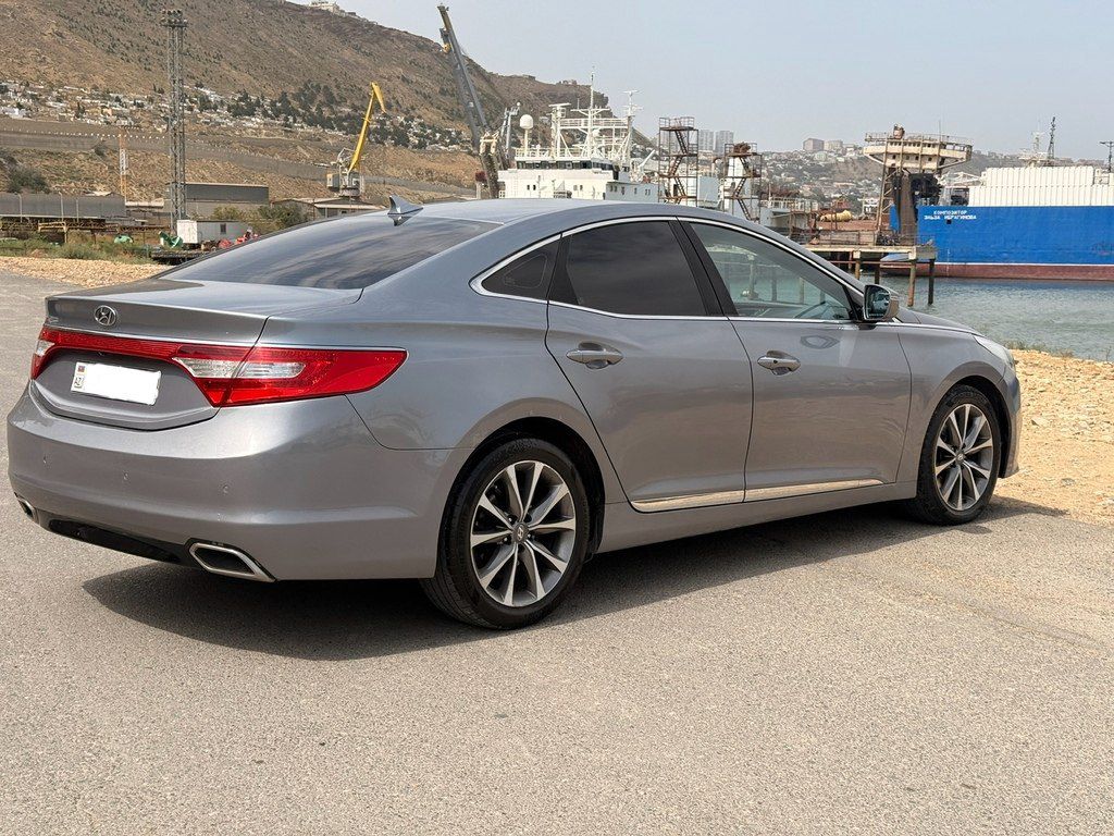 Hyundai Grandeur, 2.2 L, 2014 il, 360 000 km — Avtomobillər, Bakı (10)