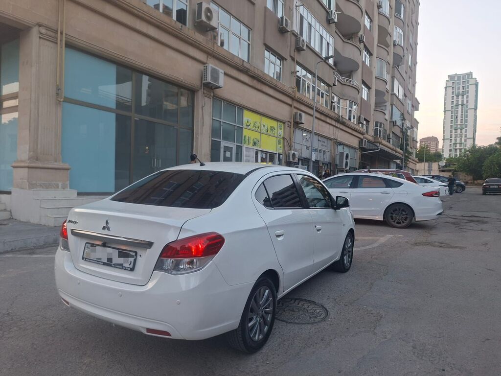 Mitsubishi Attrage, 1.2 L, 2015 il, 162 000 km — Avtomobillər, Bakı (6)