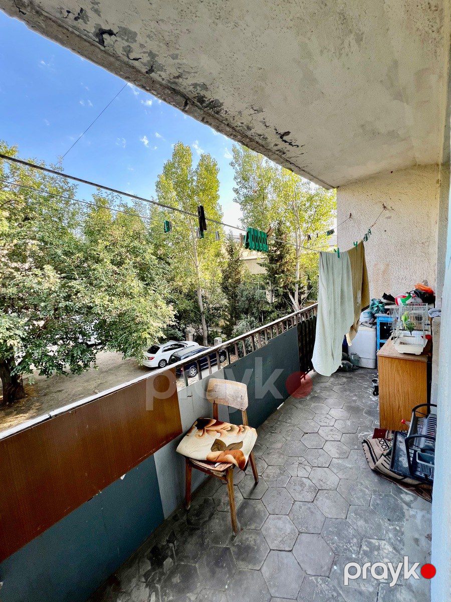 Satılır 2 otaqlı köhnə tikili 60 m² — Mənzil, Bakı (2)