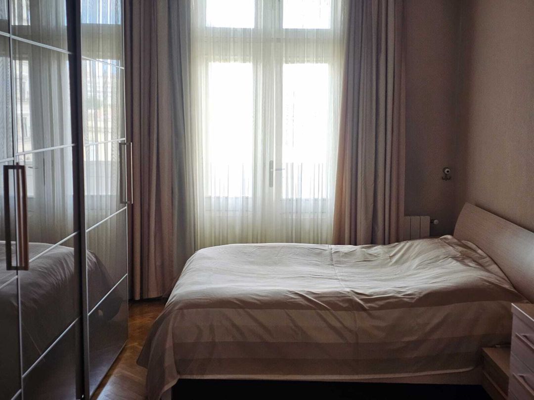 Satılır 4 otaqlı köhnə tikili 120 m² — Mənzil, Bakı (8)
