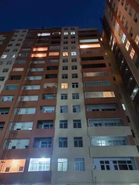 Satılır 2 otaqlı yeni tikili 76 m² — Bakı