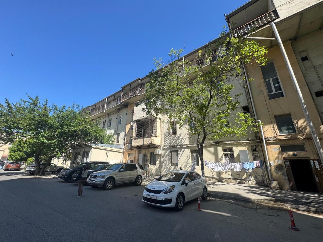 Satılır 3 otaqlı köhnə tikili 66 m² — Mənzil, Bakı (11)