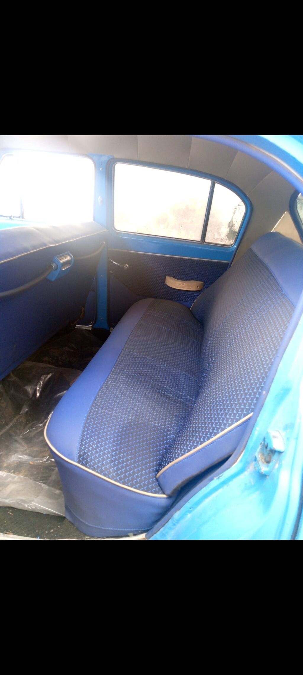 Məhsul: QAZ Volqa (GAZ-21) klassik sedan Təsvir: - Korpus: 4 qapılı — Avtomobillər, Bakı (7)