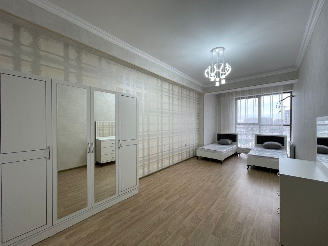 İcarəyə verilir 3 otaqlı köhnə tikili 120 m² — Mənzil, Bakı (7)