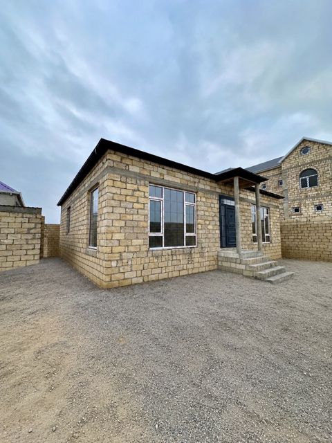 Həyət evi, Pirşağı qəs — Bakı