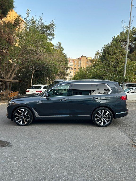 BMW X7, 3.0 L, 2021 il, 97 000 km — Avtomobillər, Bakı (3)