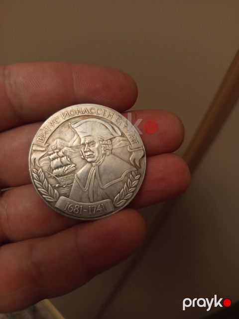 Kolleksiya üçün xatirə medal və qədim üslublu sikkə dəsti - Böyük