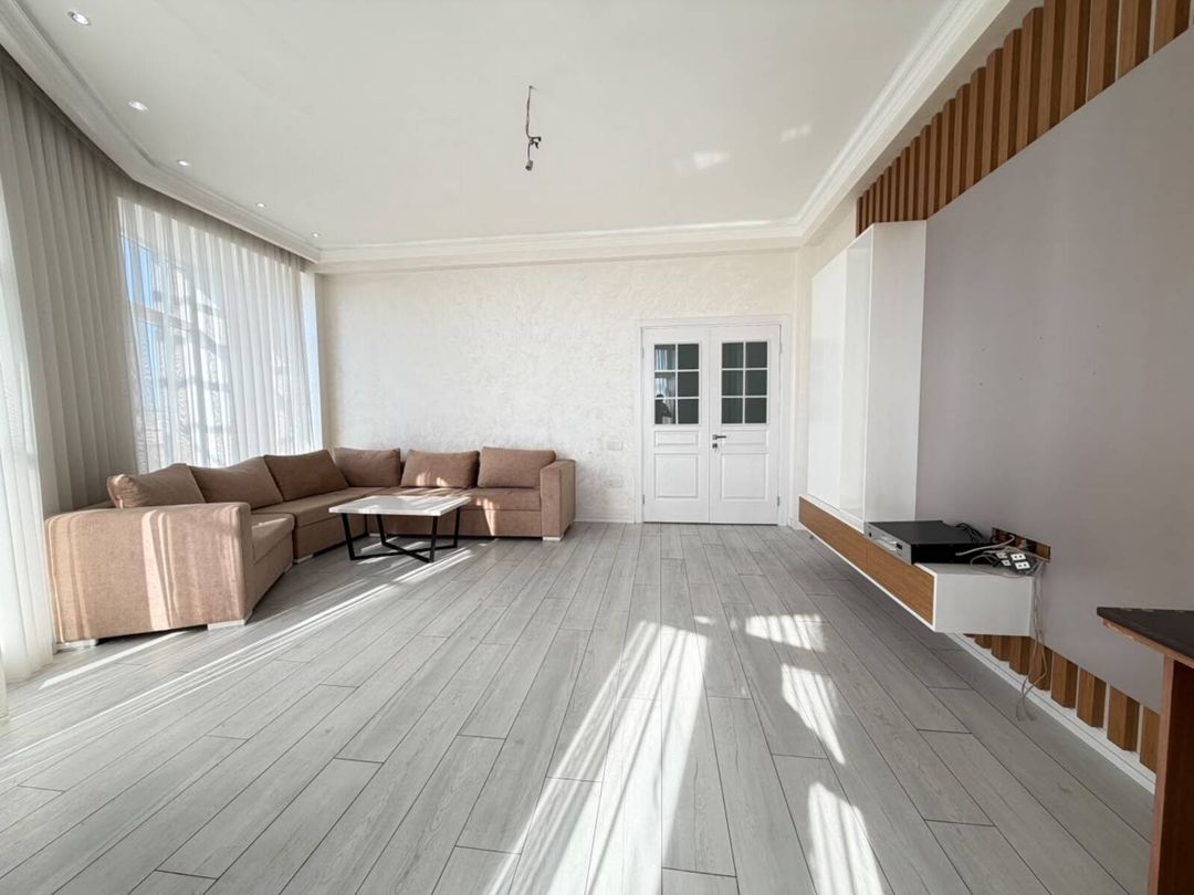 Satılır 3 otaqlı yeni tikili 145 m² — Mənzil, Bakı (6)
